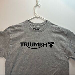 Triumph Logo Gray Tee (Motorcycle Crest/Badge) T-Shirt in Brand New Condition!